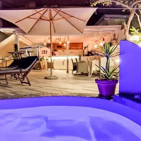 Da Laura 4* بونسا