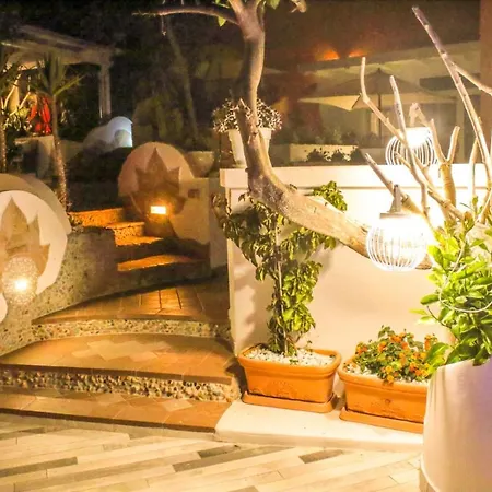 Da Laura Nocleg ze śniadaniem Ponza