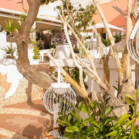 Da Laura Bed & Breakfast Ponza